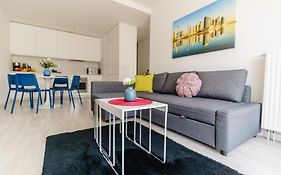 Apartamenty Homely Place Serce Poznania - Stary Rynek - Parking